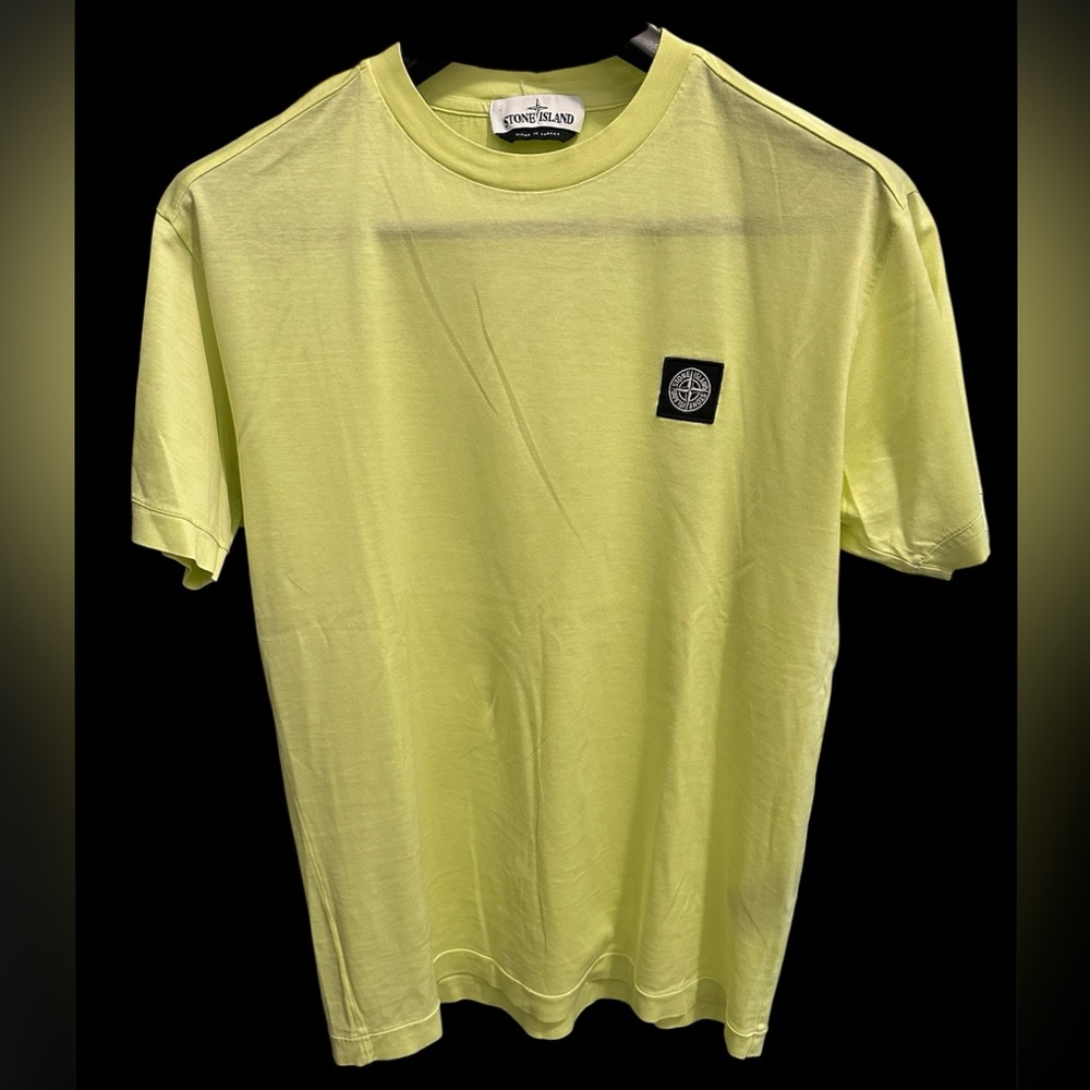 Stone Island Light Yellow Short Sleeve Tee size M